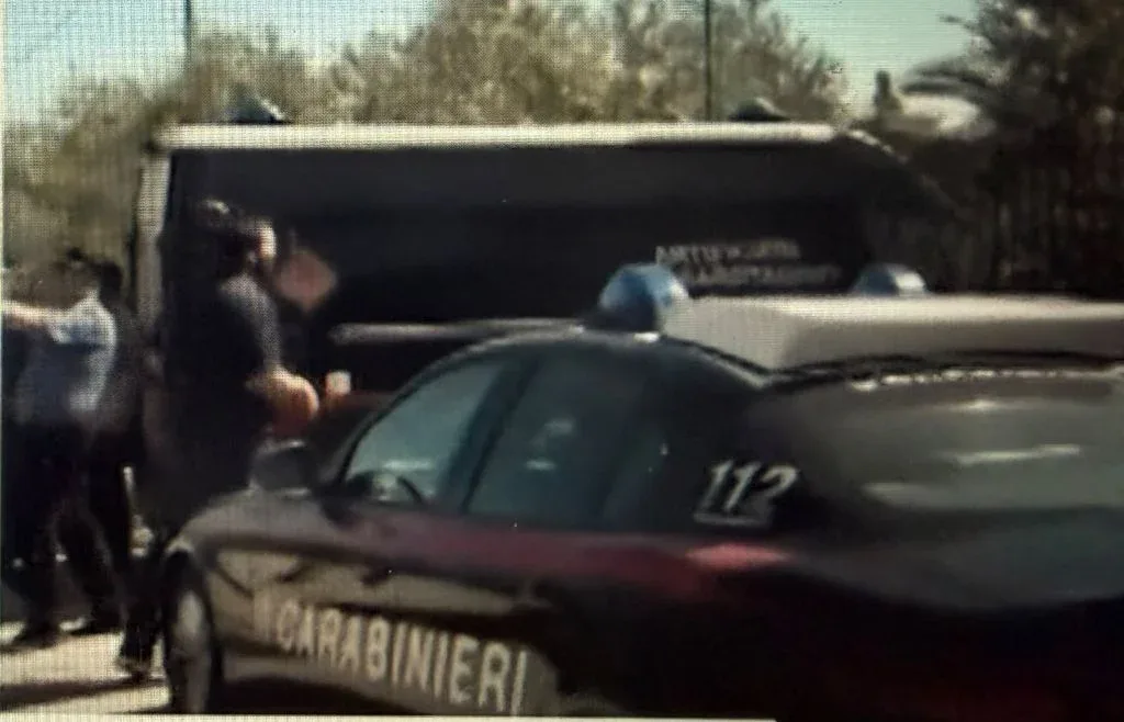 Român mort într-o explozie în Italia | Anchetatorii verifică ipoteza unui dispozitiv exploziv folosit la spargerea bancomatelor