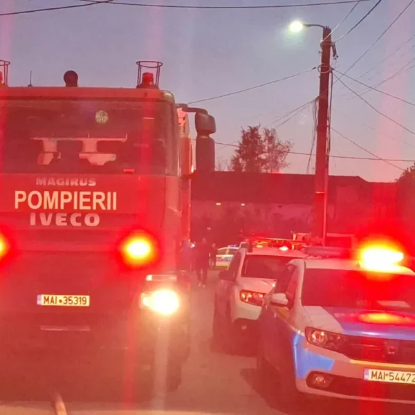 Incendiu la o anexă gospodărească, pe strada Baba Novac