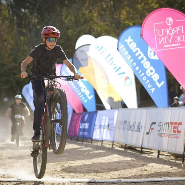 Arad MTB Trophy și Together Run Arad – două evenimente de succes care au adus împreună sute de participanți și numeroase familii