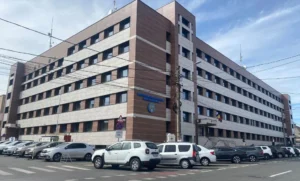 Aradul – în buletinul de presă al Poliției | Reținuți pentru încălcarea ordinului de protecție, adolescent la volanul unei mașini furate, 100 de amenzi în trafic