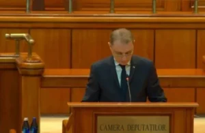 Guvernul Luca Niculescu a fost votat în Parlament