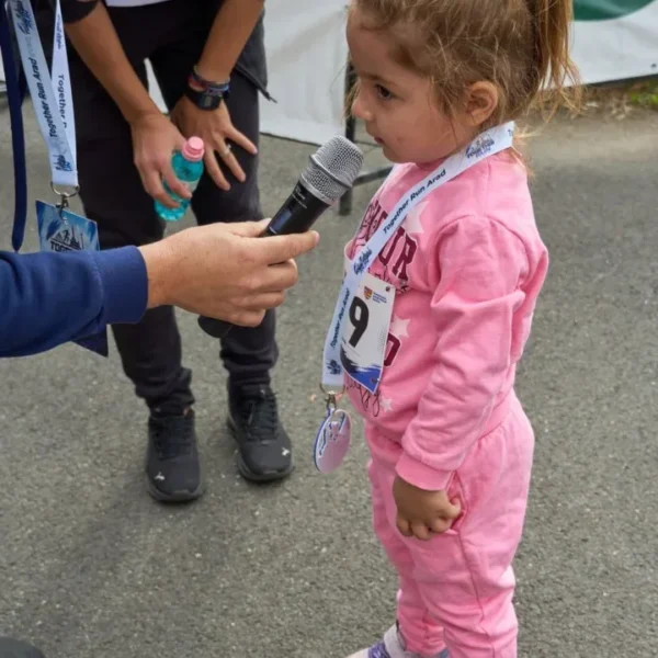 Arad MTB Trophy și Together Run Arad – două evenimente de succes care au adus împreună sute de participanți și numeroase familii