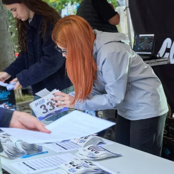 Arad MTB Trophy și Together Run Arad – două evenimente de succes care au adus împreună sute de participanți și numeroase familii