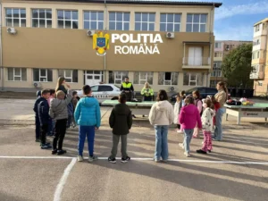 Lecții de educație rutieră, în școlile arădene