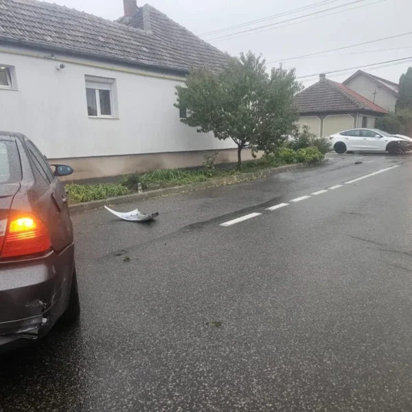 Accident în Bujac, la intersecția străzilor Orfeu cu Macedoniei