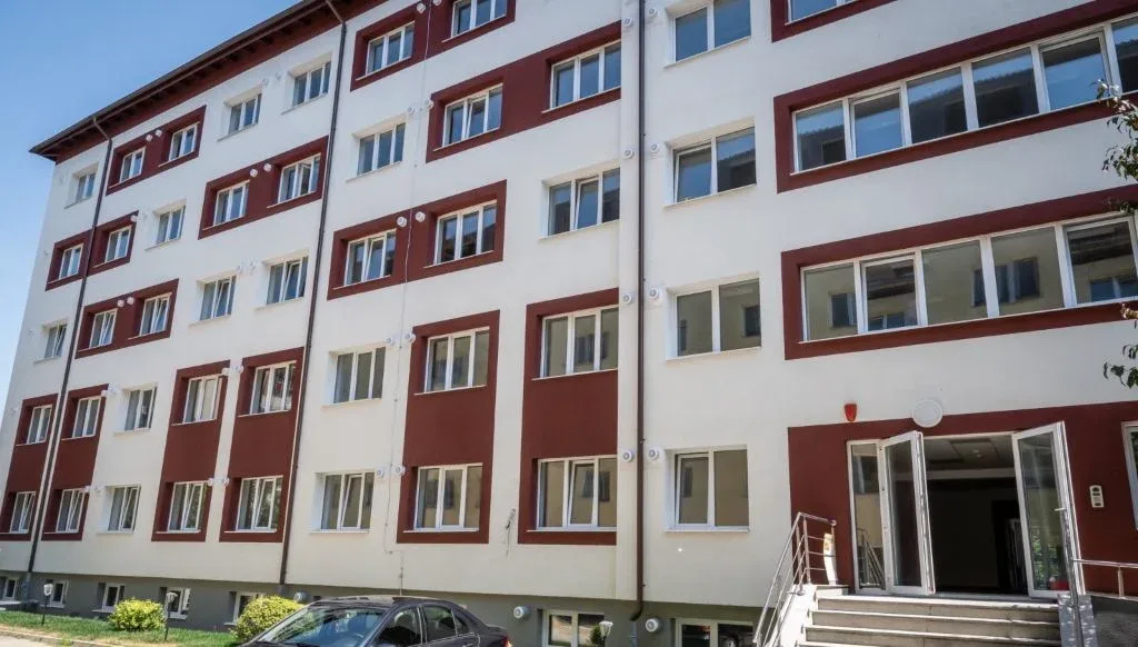 UAV finalizează modernizarea căminului studențesc de pe strada Ursului